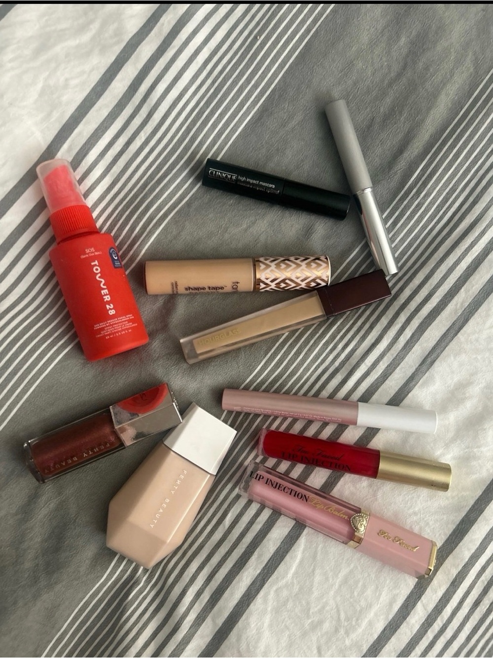 Makeup BUNDLE all name brand & NEVER USED - Fenty Tarte Too Faced Hour Glass etc